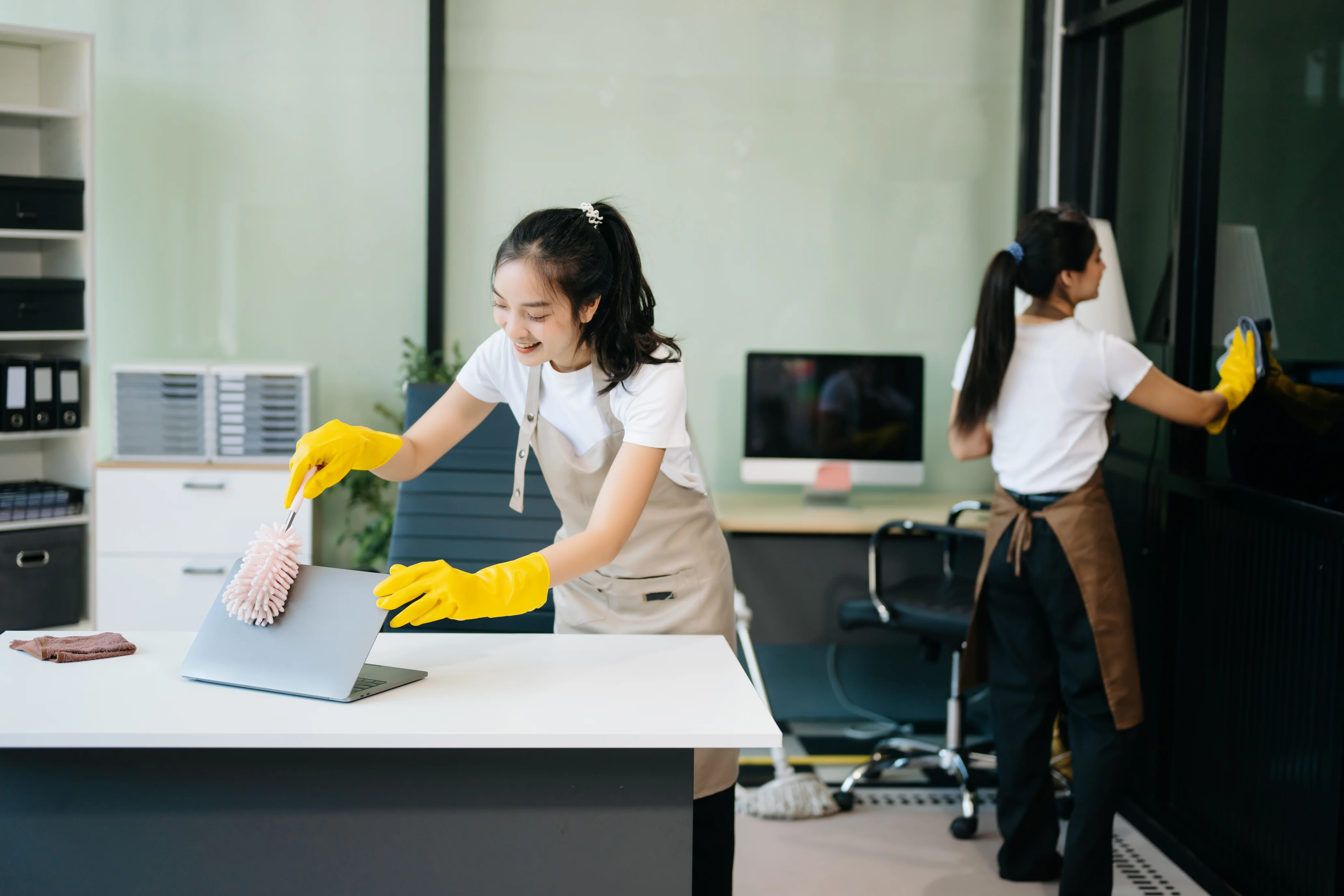Corporate Cleaning Programs Built for Reliability 3