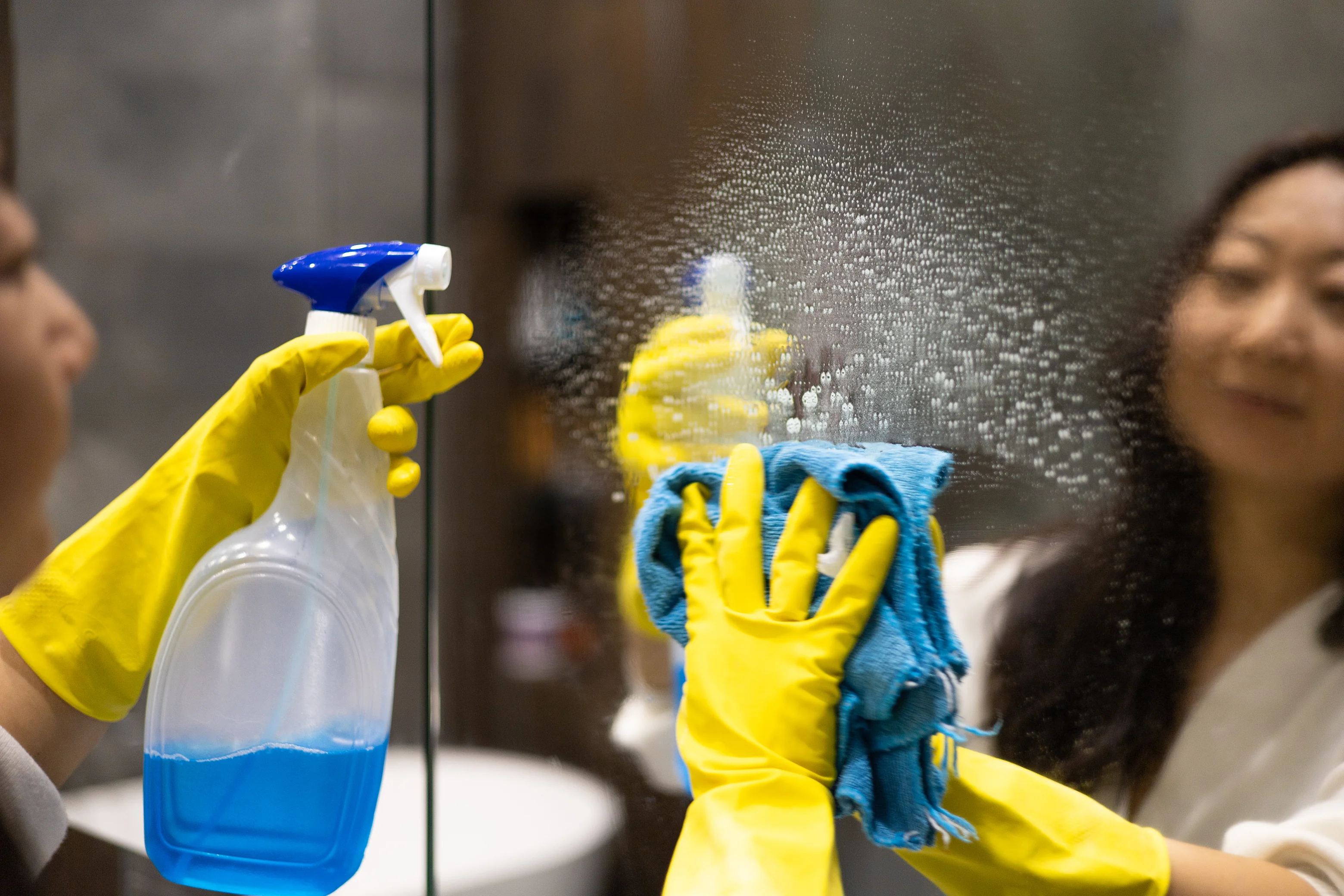Residential and Commercial Cleaning That Feels Premium 2